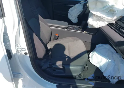 2025 Toyota Camry Le z USA, uszkodzony, nr VIN 4T1DAACK4SU167289